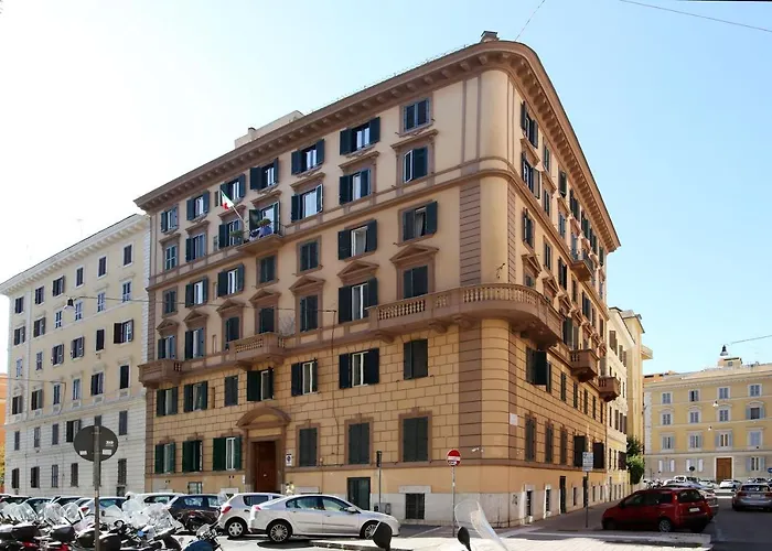 Tibullo Πανσιόν